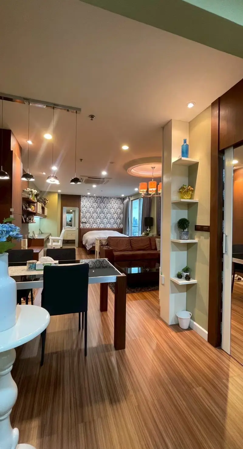 Sathorn House Condominium — photo 29
