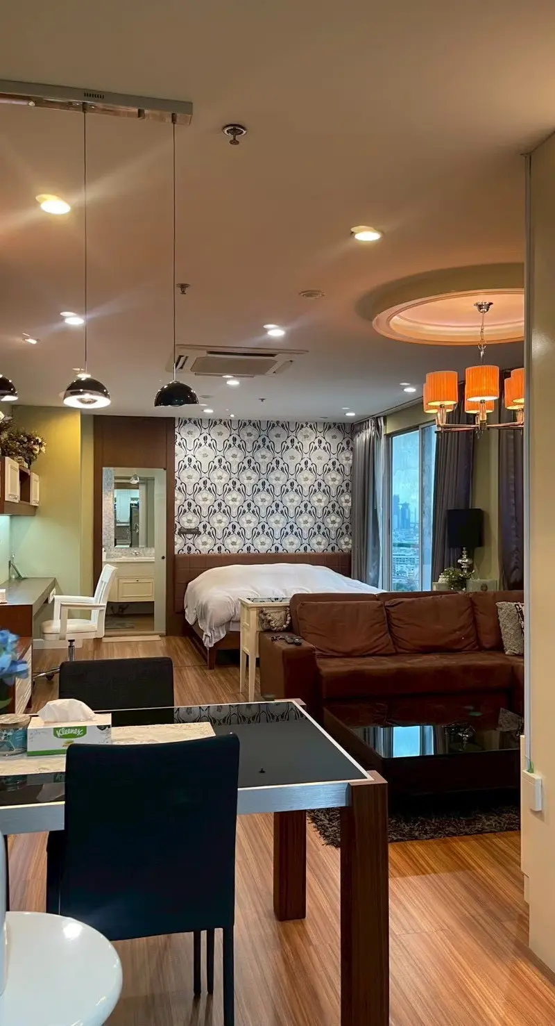 Sathorn House Condominium — photo 30