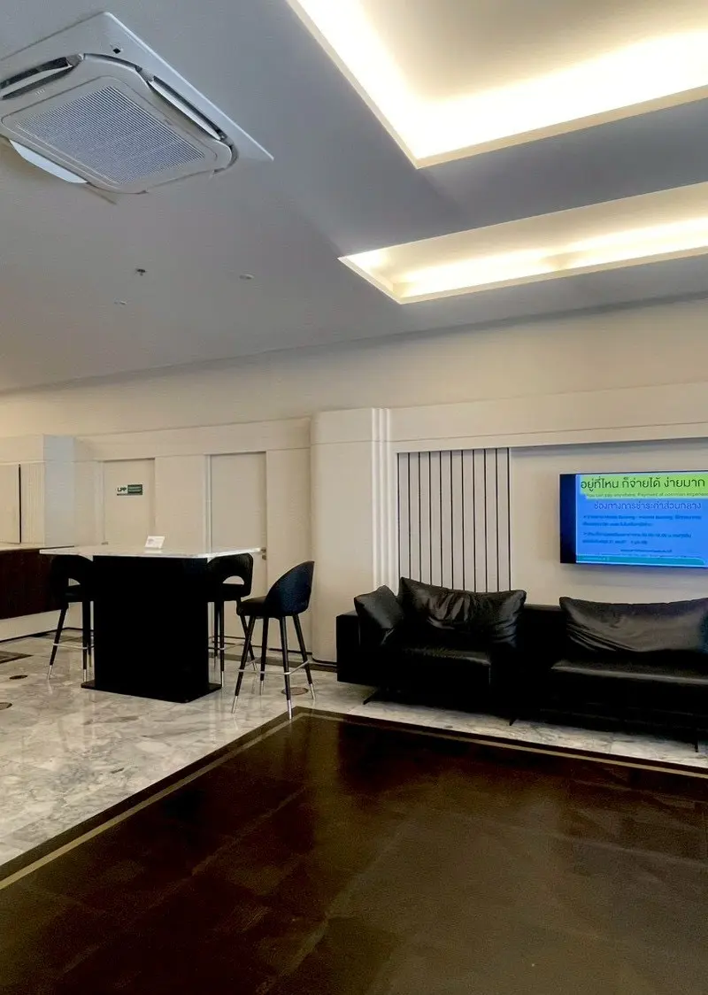 Sathorn House Condominium — photo 34