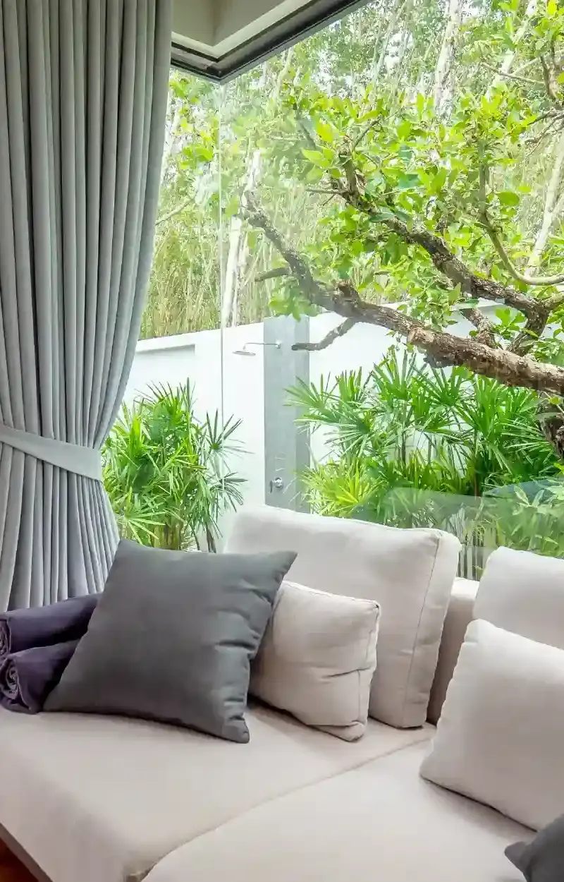Botanica Four Seasons - Autumn Modern Loft