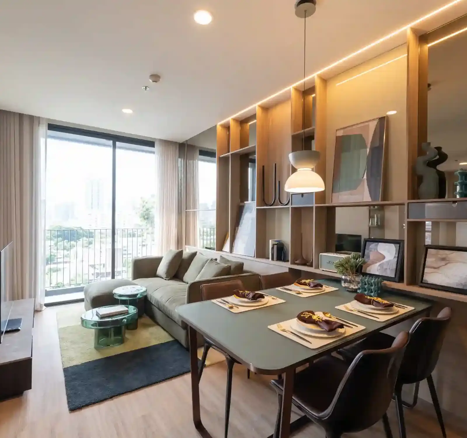 The Issara Sathorn