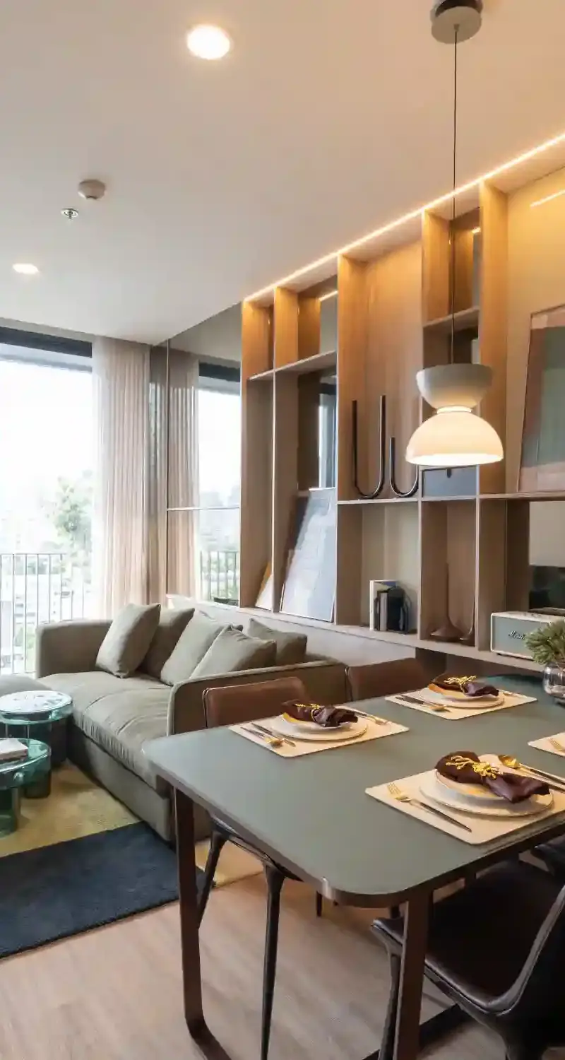 The Issara Sathorn