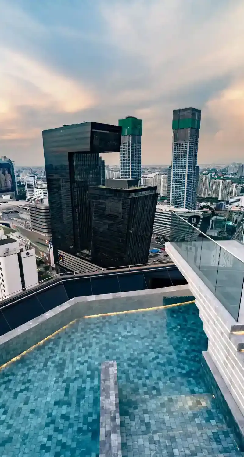 Ashton Asoke - Rama 9