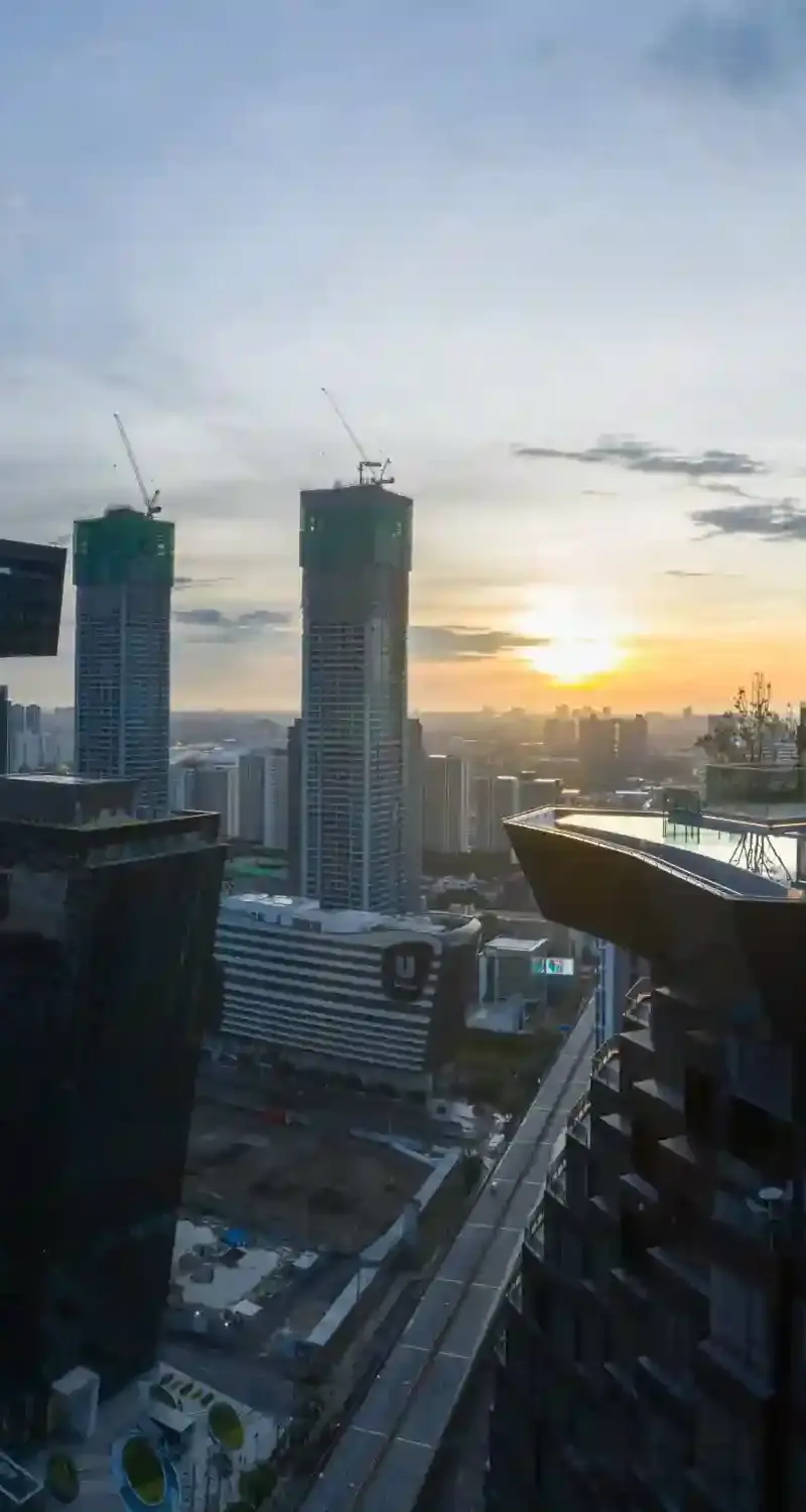 Ashton Asoke - Rama 9
